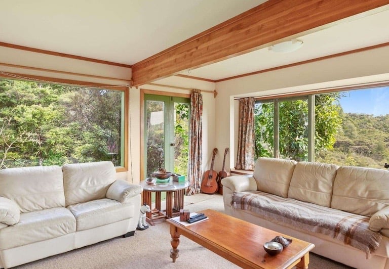 Kaiwaka Mangawhai Road home renovation - living room before - CHR Builders