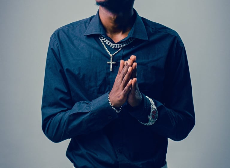 kbm-escritorycompositor-guapi-parientemusic-fotoiam