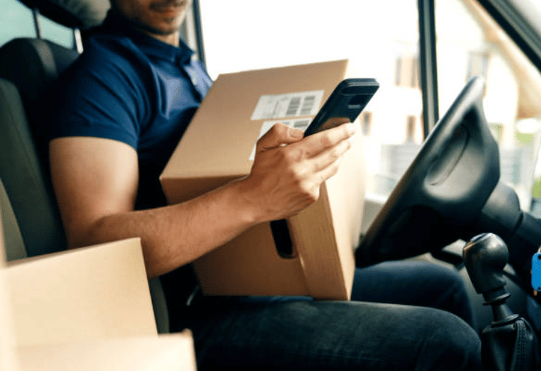 διανομες κουριερ αθηνα