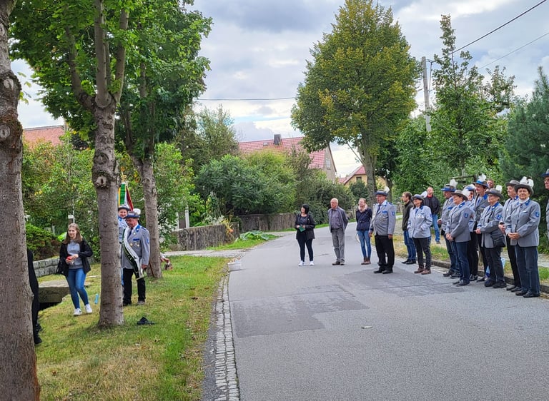 Aufhängen der Schützenscheibe