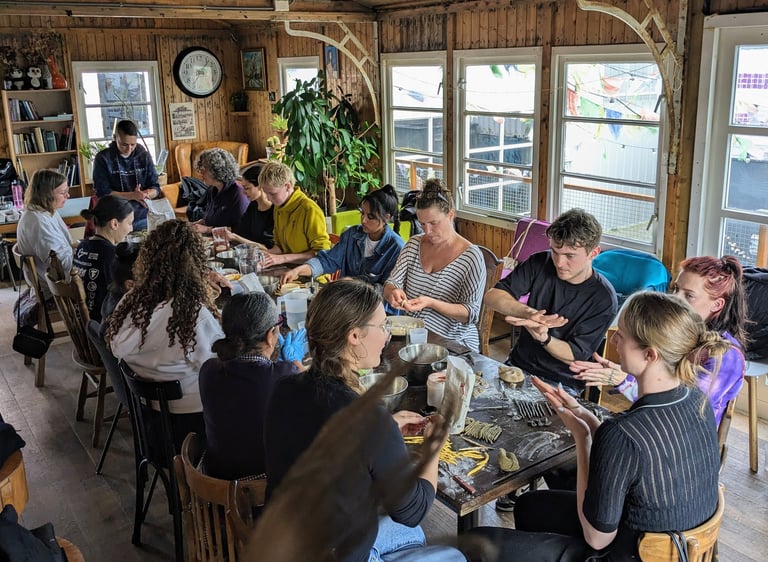 team buolding vegan cooking activity