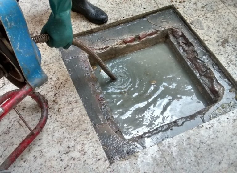 desentupimento de esgoto