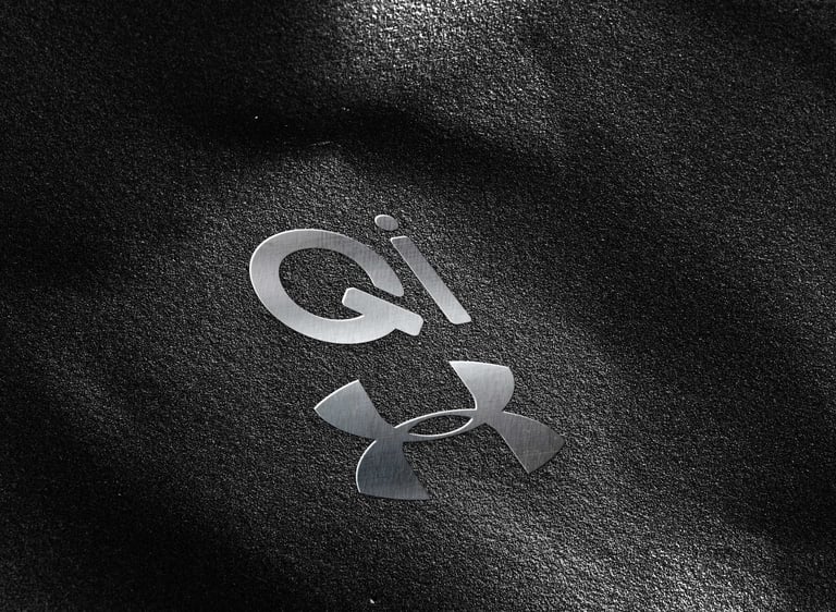 Qi Team Under Armour