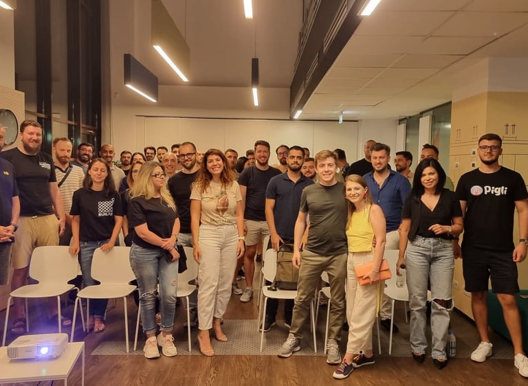 Comets & Solana group picture