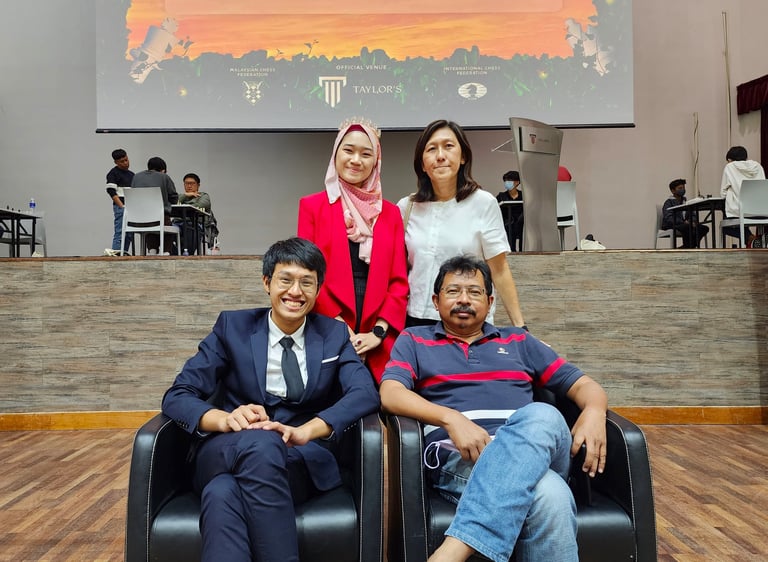 Ellie Emira and Emir Rusyaidi at Taylor's University Chess Tournament 2022. Malaysia Chess