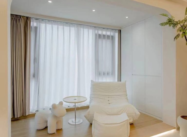 Singapore Carpenter Living Room Platform