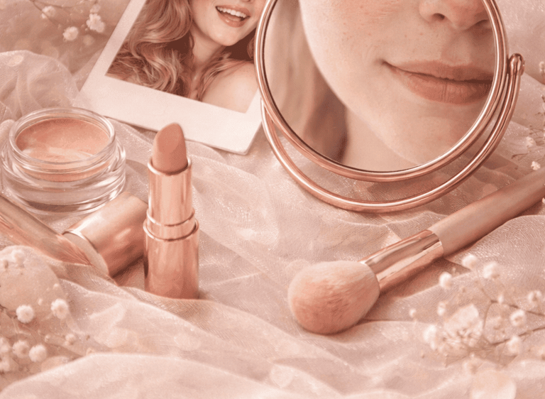 Composición de maquillaje SAM Cosméticos que representa el valor de autenticidad y belleza natural.