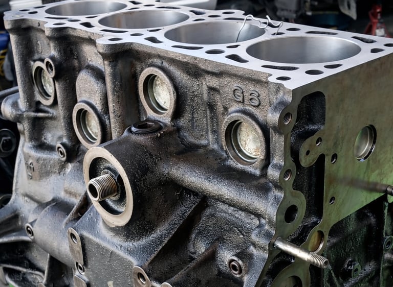 Inspección interna de motor 4 en línea para un diagnóstico preciso y confiable.