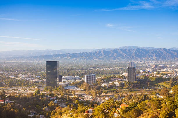 Construction company serving Studio City with roofing, renovation, remodeling, ADU construction