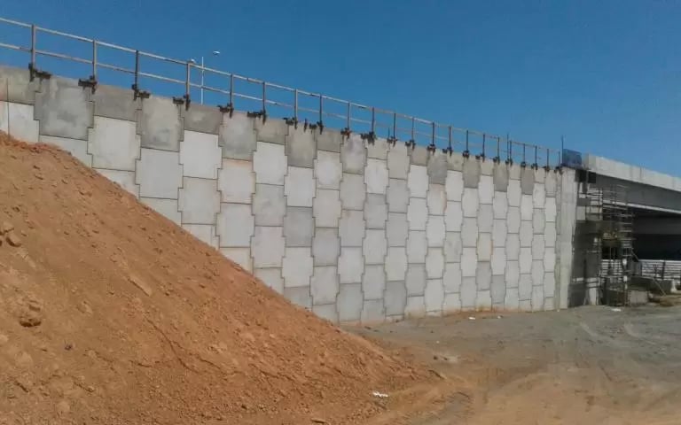 Muro Pé (Contenção / Platôs)