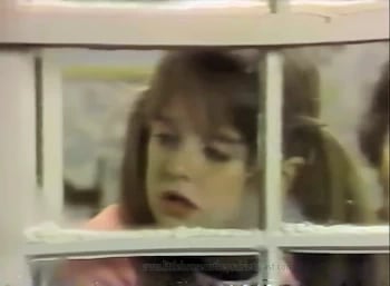 Kyle Richards in father knows best home for christmas