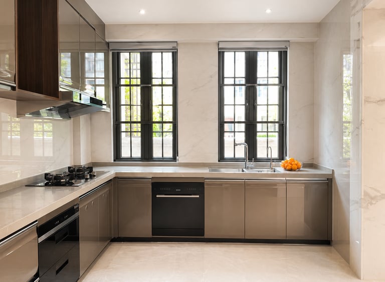 Custom kitchen cabinet manufacturer for residential projects