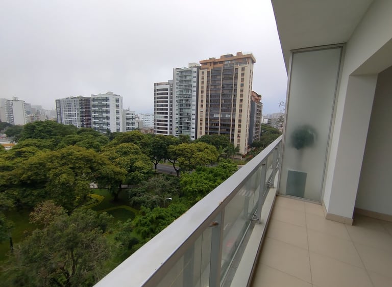 Balcón de depa en San Isidro