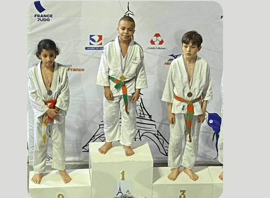 Poussins Aijaku Paris 2023