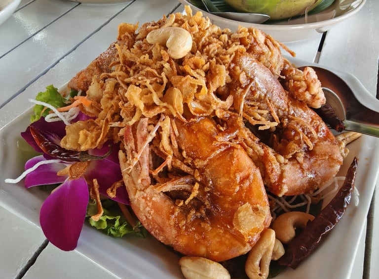 บ้านเอื้อง bar&restaurant