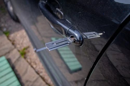 Auto locksmith in Kirkstall