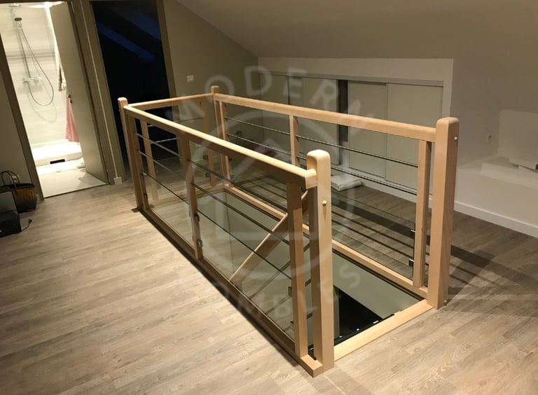 Rambarde bois, métal et vitrage bas