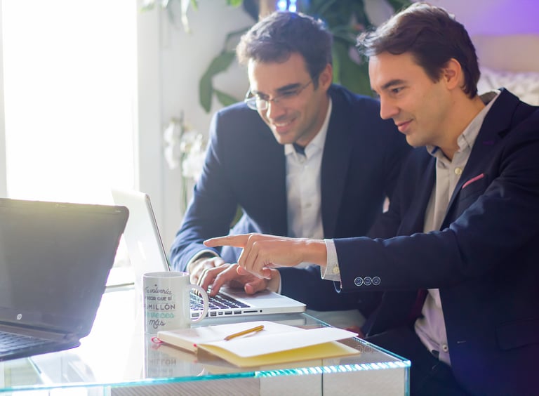 Accompagnement et étude des projets en imprimerie