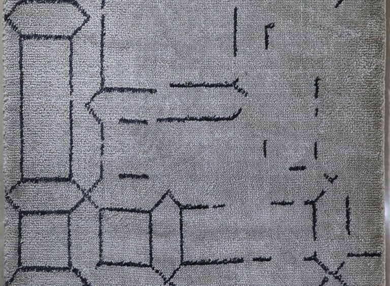 Handloom Rug made of 100% Bamboo Silk