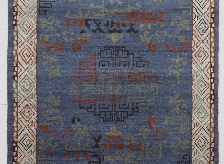 Handknotted (20 KPI) Rug made of 100% Wool