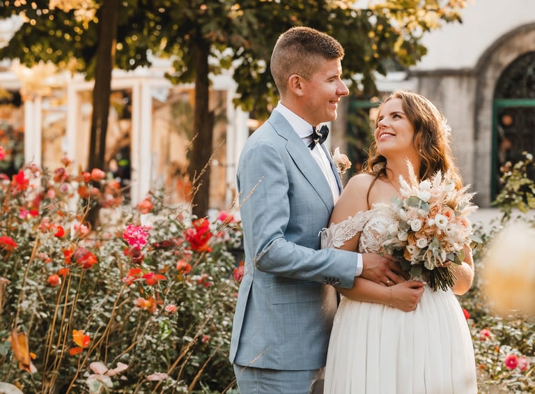 hochzeitspaar-in-der-trinkkuranlage-bad-nauheim