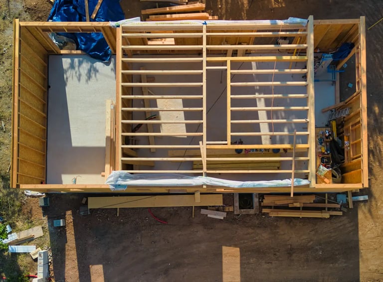 Vue drone d'une maison ossature bois et son plancher