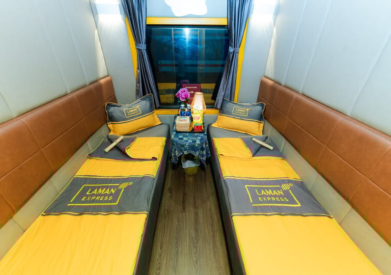 Laman Express SE19 Premium cabin