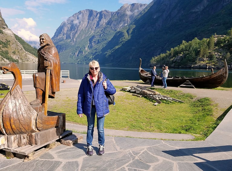 Lady Michelle in Gudvangen, Norway
