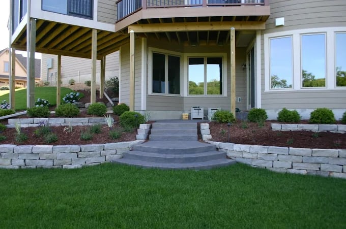 retaining wall contractor in Minnesota 