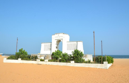 Elliot’s Beach (Besant Nagar Beach)