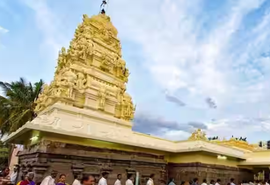 Kalabairavar Temple, Nallampalli