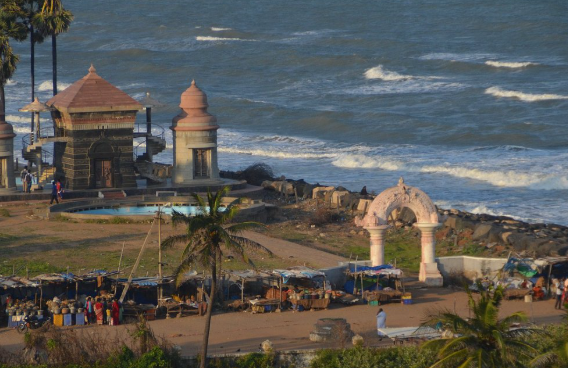 Poompuhar (near Nagapattinam)
