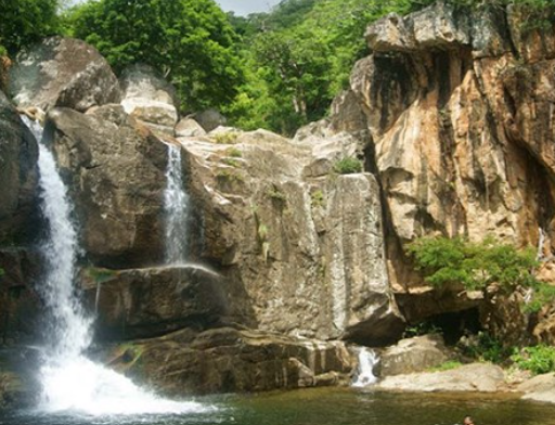 Shenbaga Devi Falls & Temple