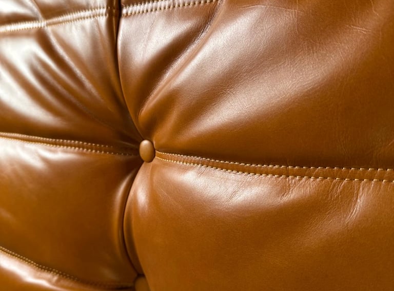 Fauteuil Togo en cuir