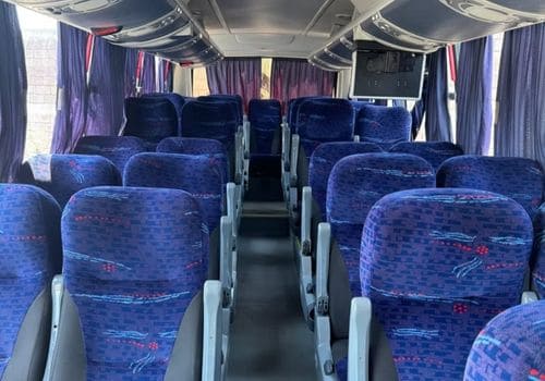 Autobus para 31 pasajeros 2 - Renta de autobuses en Morelia
