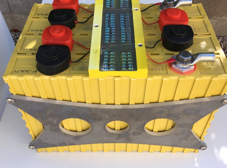 Prototype des premières batterie Electroboat