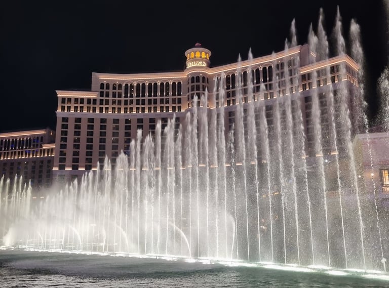 fontaine du bellagio a las vegas spectacles avec eau et musique