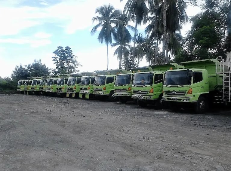 KS Rental Dump Truck