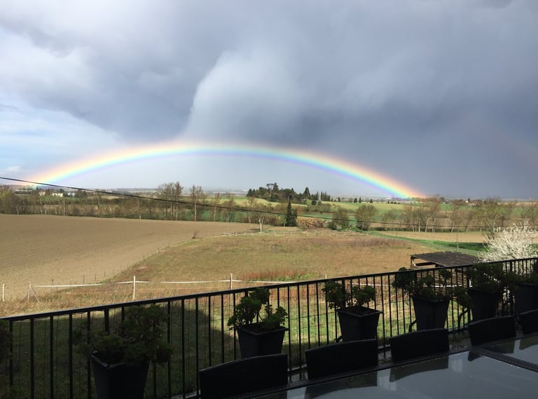 bel arc en ciel sur le Lauragais