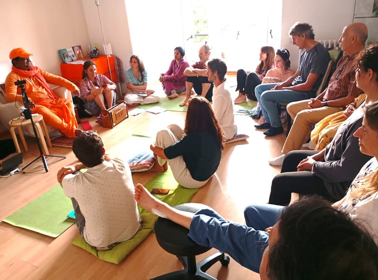 Swami Probuddhananda on Love Manifest Tour