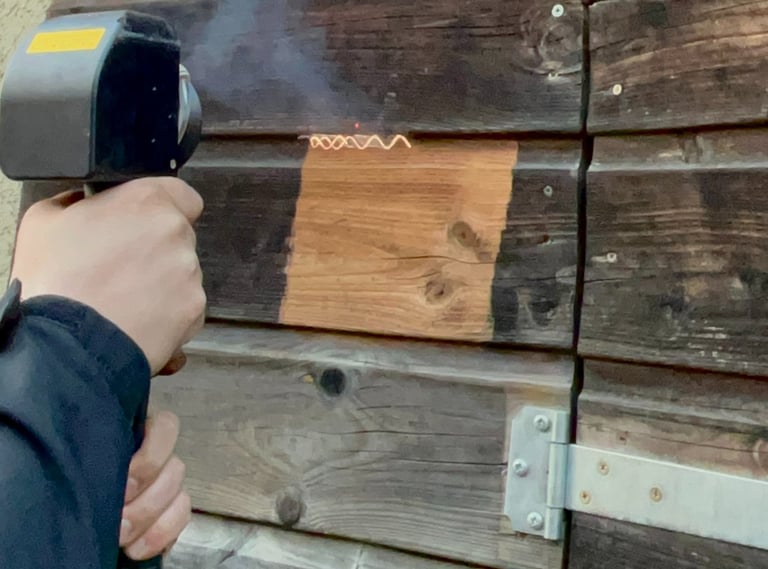 Laserreiniging van hout (Decapage Laser Du Bois)