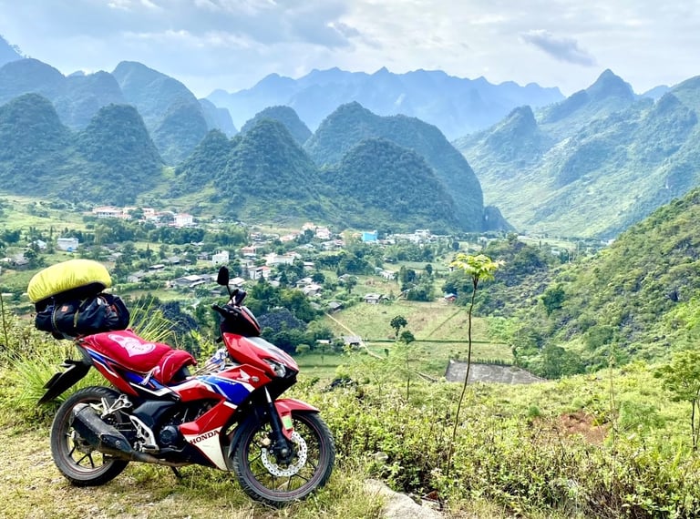 Honda Winner X Ha Giang Loop