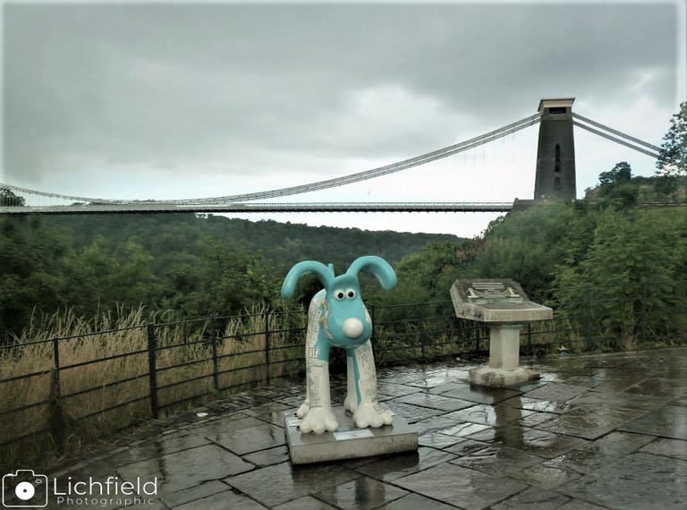 Ship Ship Shape And Bristol Fashion Designer: Sarah Matthews Sold for: £26,000