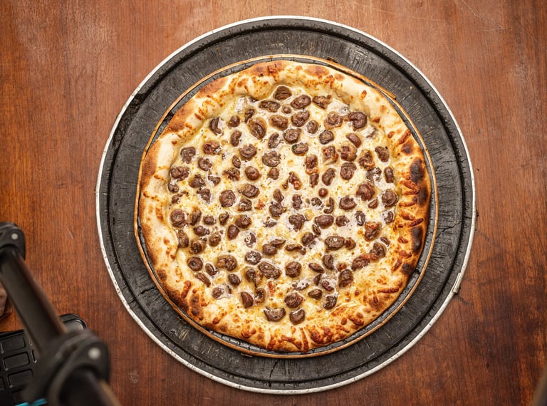 Pizzaria em Porto Alegre da Marquês Pizzaria com  coração