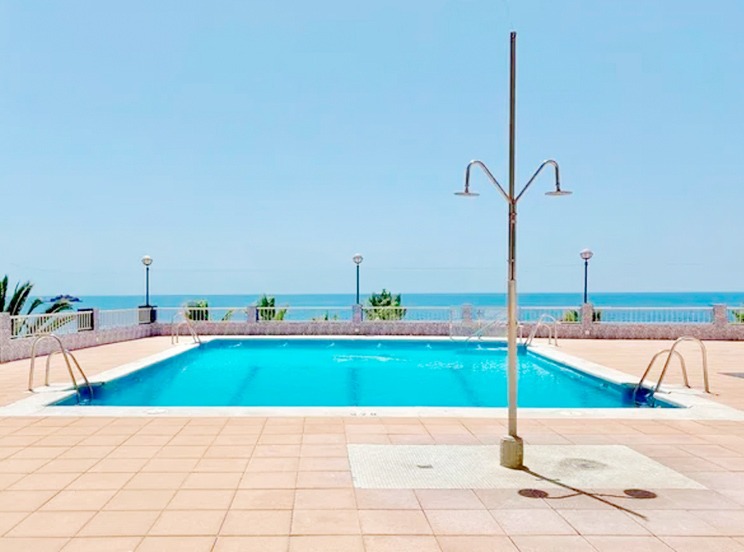 Casa Nalu swimming pool