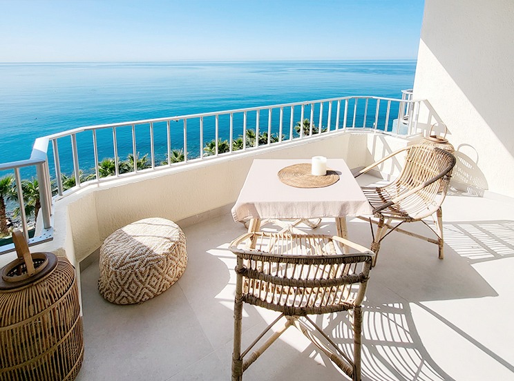 Casa Nalu private beachfront terrace