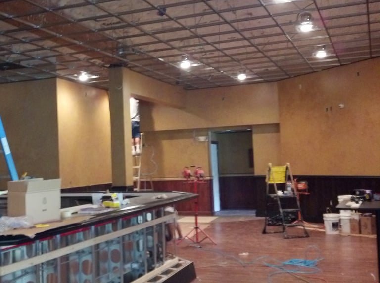 custom wall finish by marcine for MJ's restaurant, Spotswood, NJ