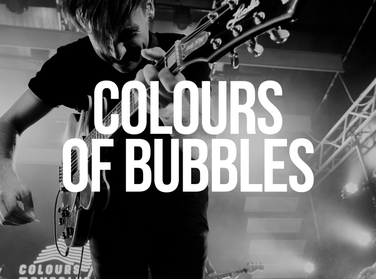 Colours of Bubbles