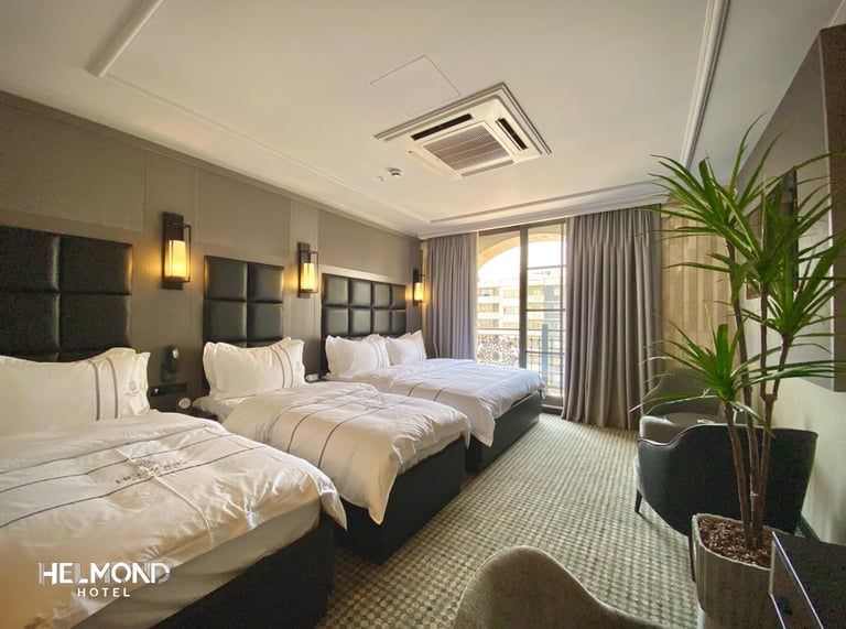 Helmond Hotel Deluxe Family Room