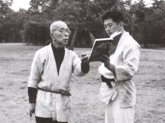 Hatsumi with Takamatsu